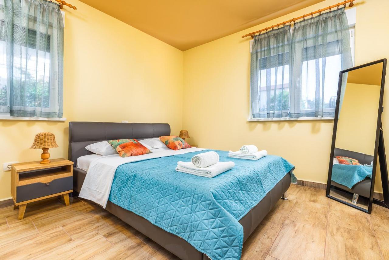 Apartmani Monte بولا المظهر الخارجي الصورة