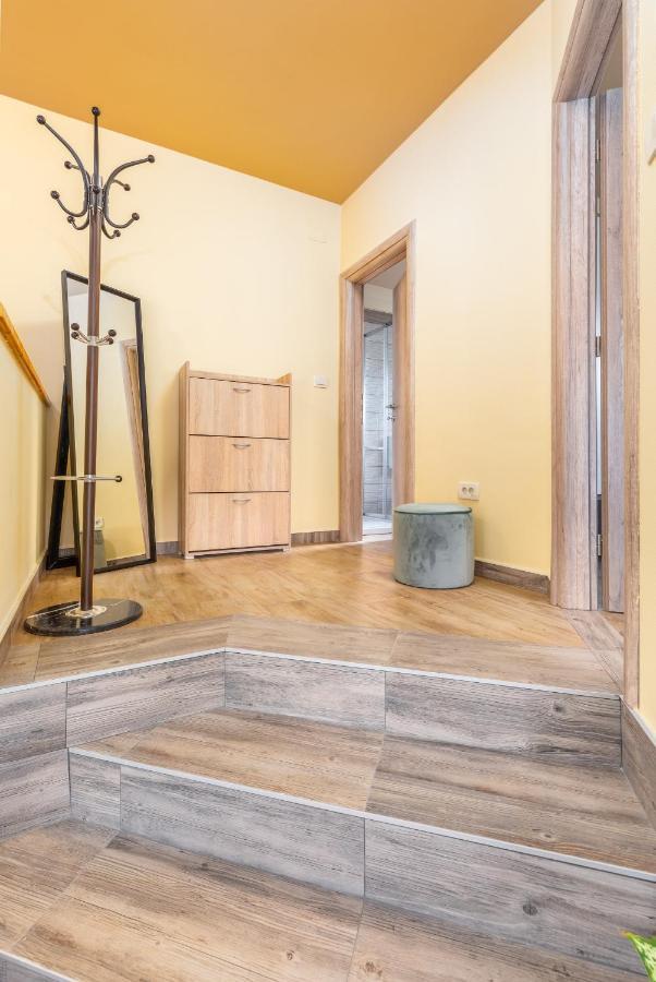 Apartmani Monte بولا المظهر الخارجي الصورة