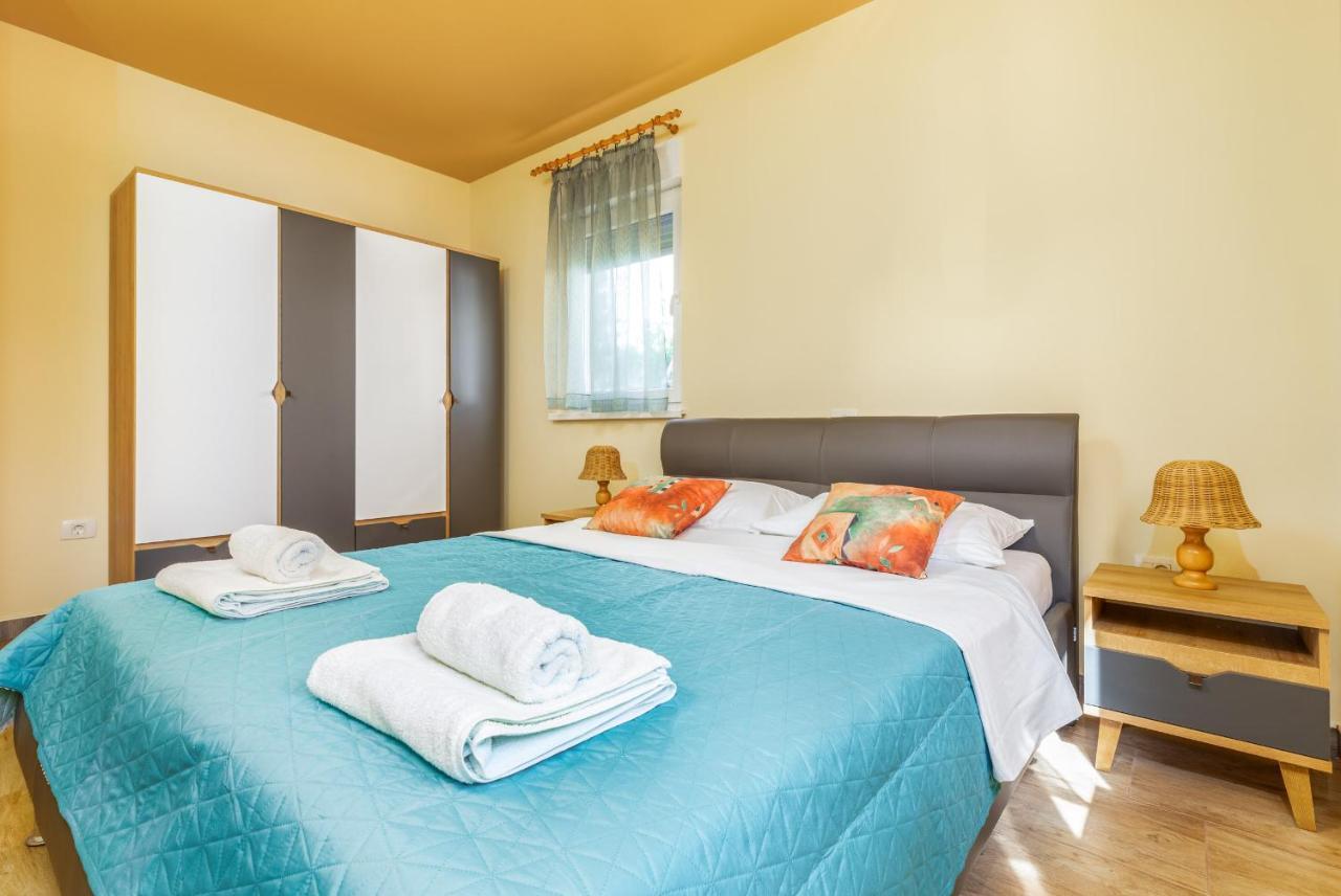 Apartmani Monte بولا المظهر الخارجي الصورة